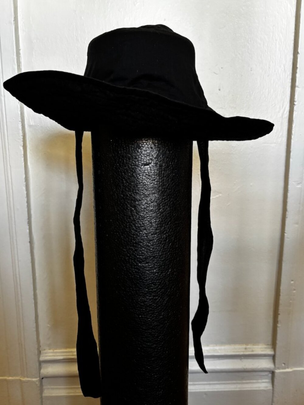 BEKLINA 100% Japanese Cotton Black Self Tie Easy Travel Sunhat